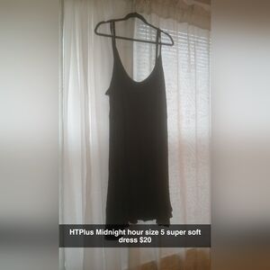 Chic Black Sleeveless Dress